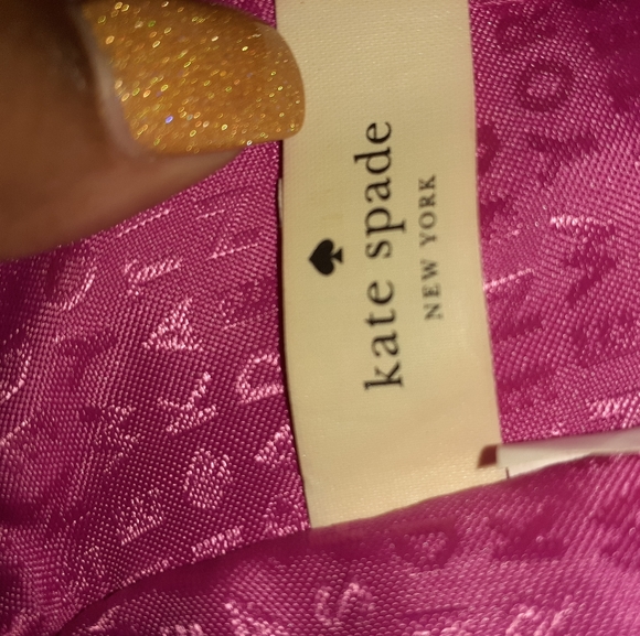 Purse - Picture 1 of 7